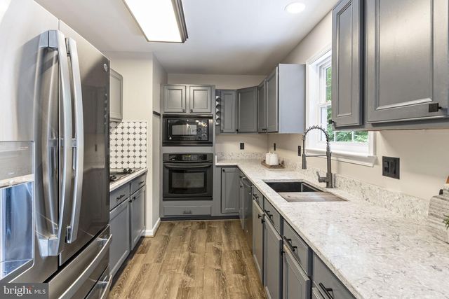 9355 INAUGURAL DR, King George, VA 22485
