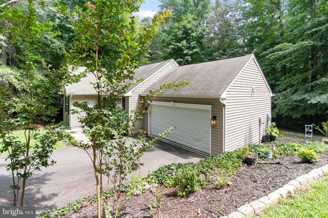9355 INAUGURAL DR, King George, VA 22485
