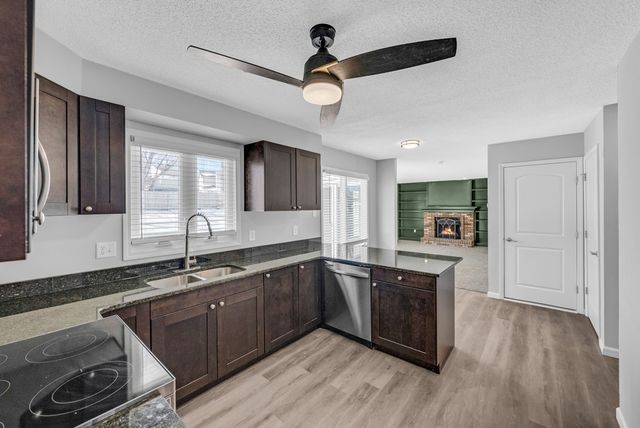 4016 Patricia Drive, Urbandale, IA 50322