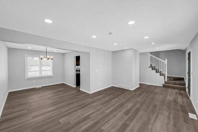 4016 Patricia Drive, Urbandale, IA 50322