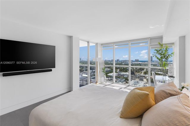 1800 Sunset Harbour Drive 2105, Miami Beach, FL 33139