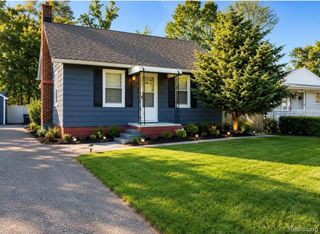 71 Biltmore Drive, Troy, MI 48084