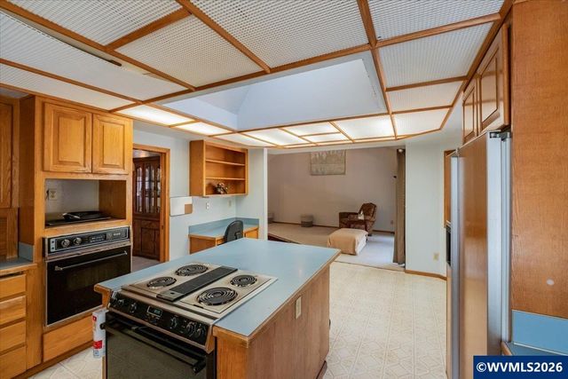 2890 NW Angelica Dr, Corvallis, OR 97330