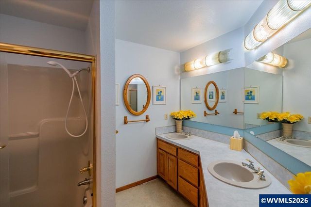 2890 NW Angelica Dr, Corvallis, OR 97330