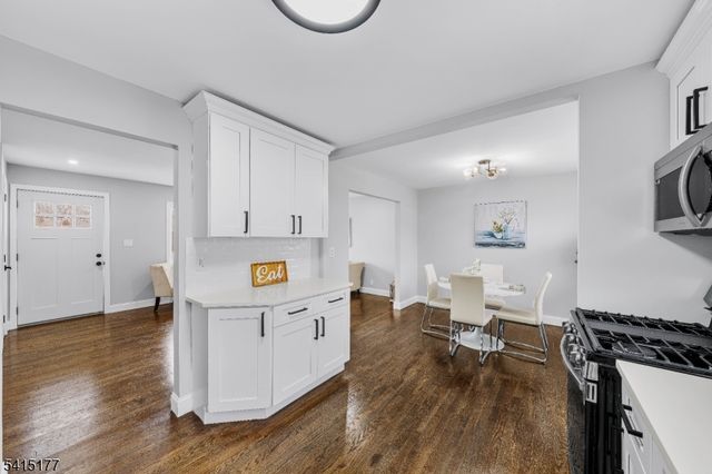 172 Rodney Ave, Franklin Twp., NJ 08873