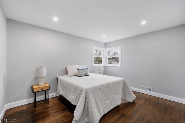 172 Rodney Ave, Franklin Twp., NJ 08873