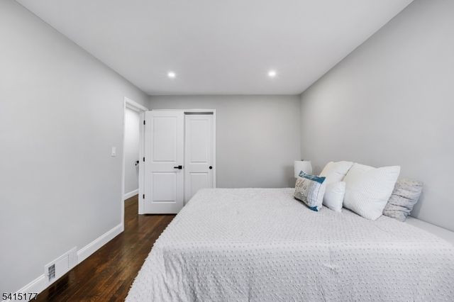 172 Rodney Ave, Franklin Twp., NJ 08873