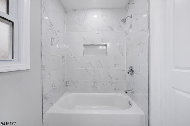 172 Rodney Ave, Franklin Twp., NJ 08873