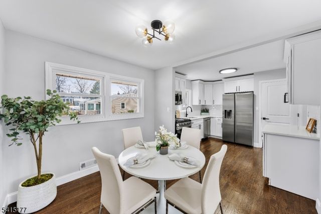 172 Rodney Ave, Franklin Twp., NJ 08873