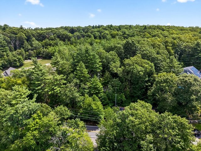 1600 West St, Stoughton, MA 02072