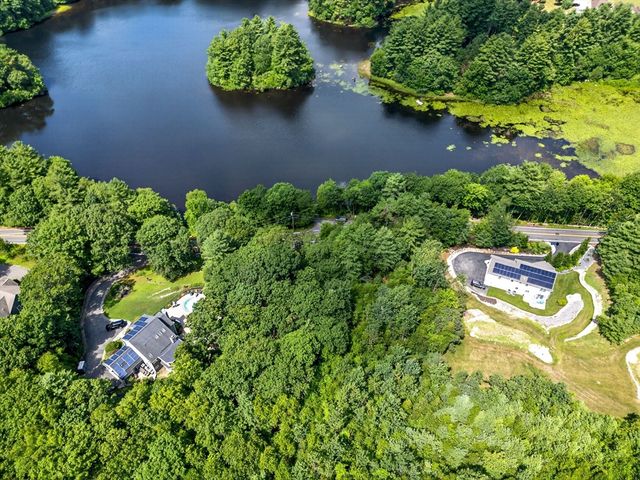 1600 West St, Stoughton, MA 02072