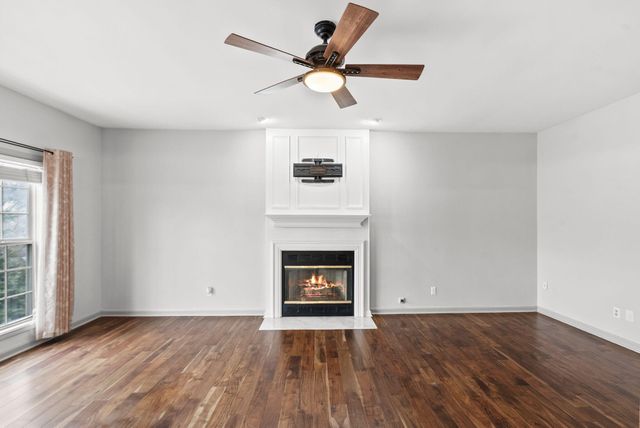 1137 Aldridge Way, Lexington, KY 40515