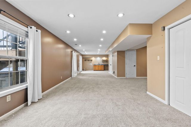 1137 Aldridge Way, Lexington, KY 40515