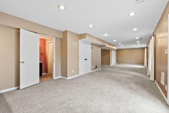 1137 Aldridge Way, Lexington, KY 40515