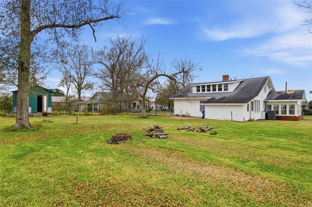 411 Third Street, Dequincy, LA 70633