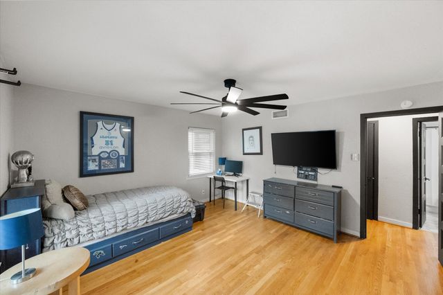 3808 Gaspar Drive, Dallas, TX 75220