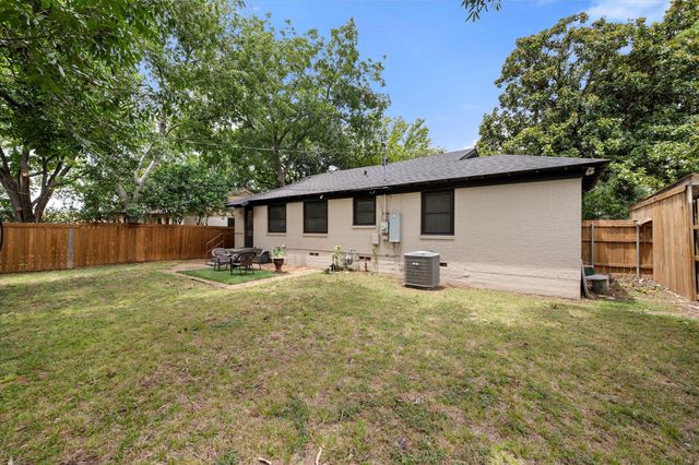 3808 Gaspar Drive, Dallas, TX 75220