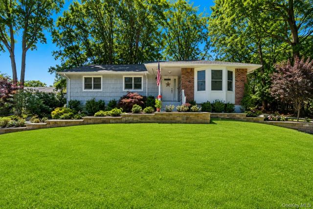 64 Patchogue Drive, Rocky Point, NY 11778