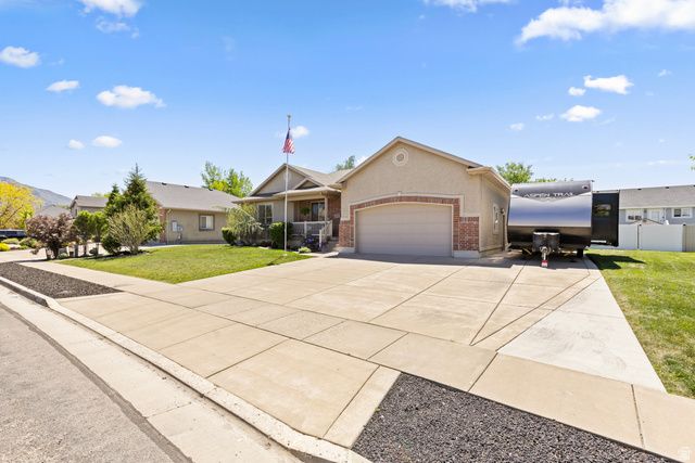 653 W 3550 S, Riverdale, UT 84405