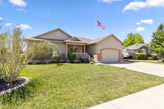 653 W 3550 S, Riverdale, UT 84405