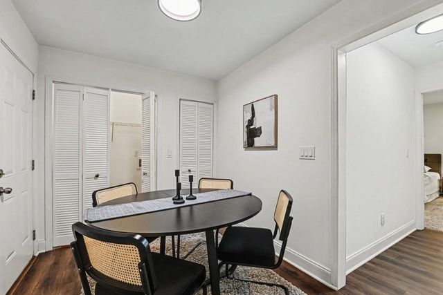 678 Commercial, Atlanta, GA 30318