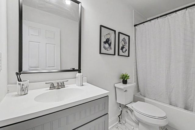 678 Commercial, Atlanta, GA 30318
