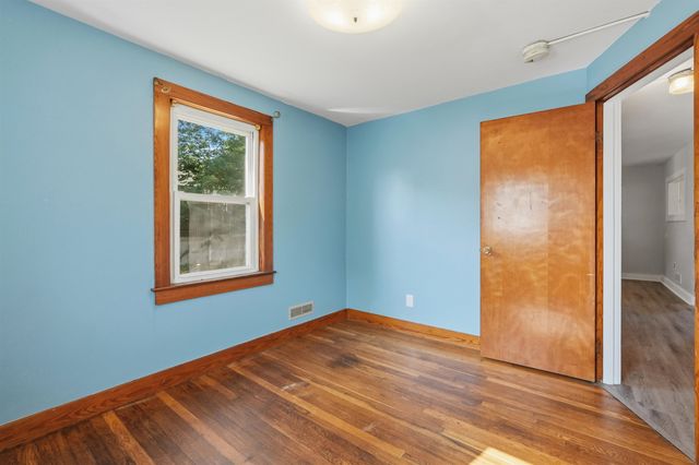40 Theresa Court, Manchester, NH 03103