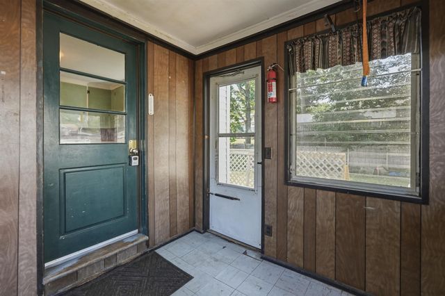 40 Theresa Court, Manchester, NH 03103