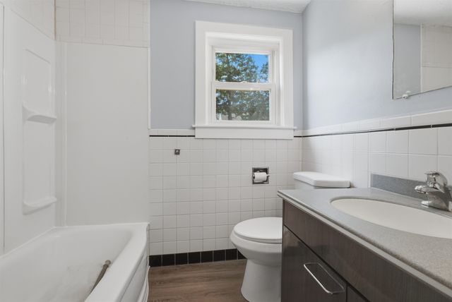 40 Theresa Court, Manchester, NH 03103