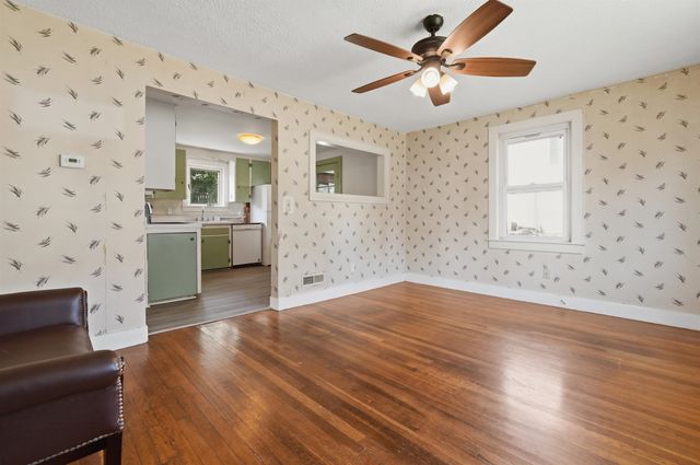 40 Theresa Court, Manchester, NH 03103