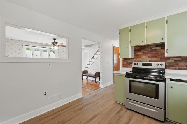 40 Theresa Court, Manchester, NH 03103