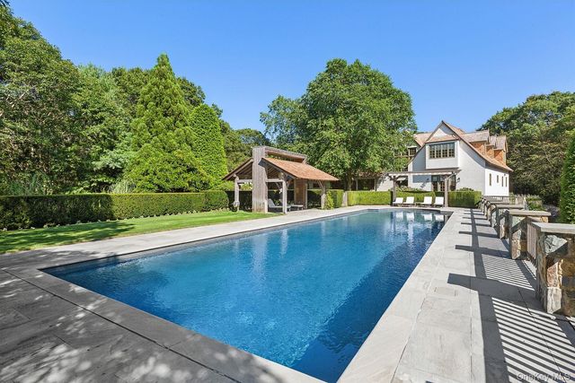 123 Abrahams Path, East Hampton, NY 11937