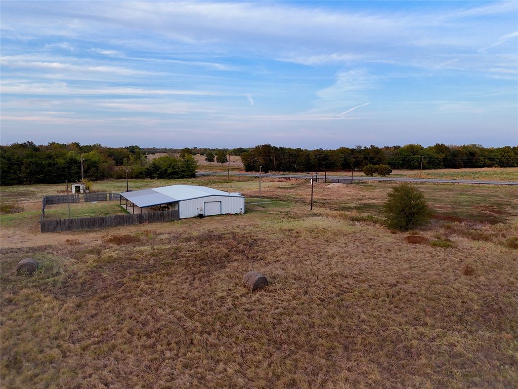 5817 HIGHWAY 11, Commerce, TX 75428