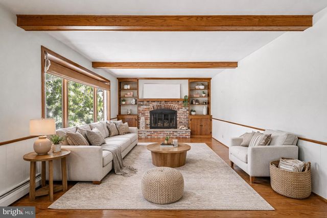 241 MORELAND RD, Huntingdon Valley, PA 19006