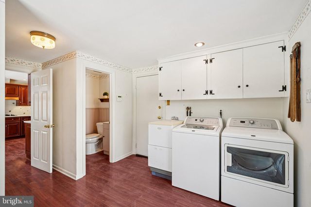 241 MORELAND RD, Huntingdon Valley, PA 19006