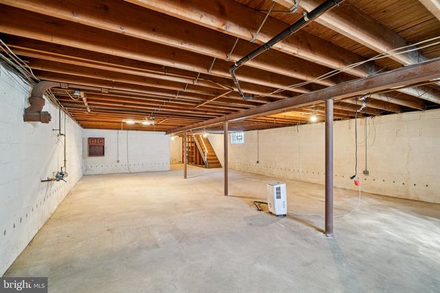 241 MORELAND RD, Huntingdon Valley, PA 19006