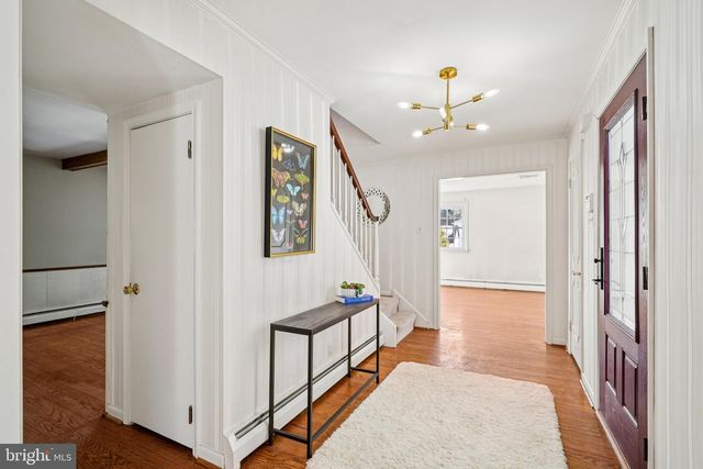 241 MORELAND RD, Huntingdon Valley, PA 19006