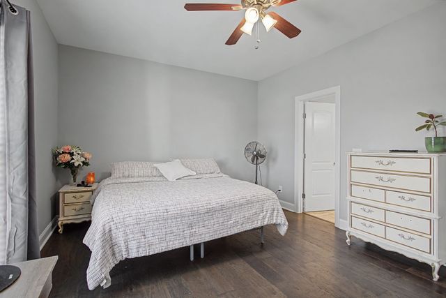 1702 Gordon Ln, Lawrenceburg, TN 38464