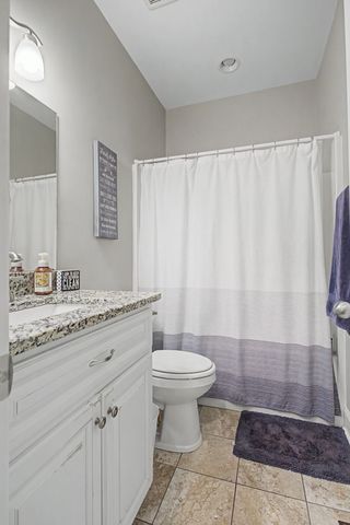 1702 Gordon Ln, Lawrenceburg, TN 38464