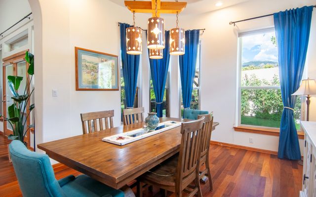 6212 Buffalo Hills Drive NE, Albuquerque, NM 87111