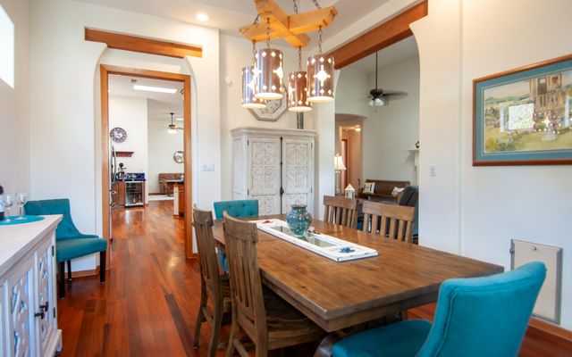 6212 Buffalo Hills Drive NE, Albuquerque, NM 87111