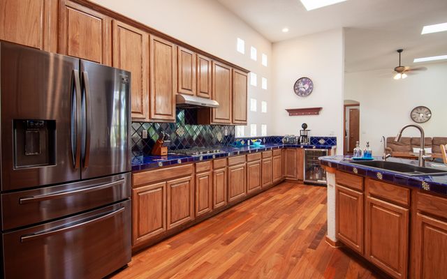 6212 Buffalo Hills Drive NE, Albuquerque, NM 87111