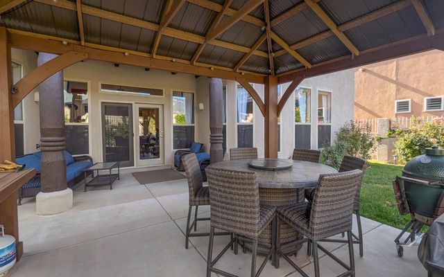 6212 Buffalo Hills Drive NE, Albuquerque, NM 87111