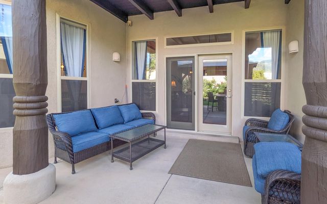 6212 Buffalo Hills Drive NE, Albuquerque, NM 87111