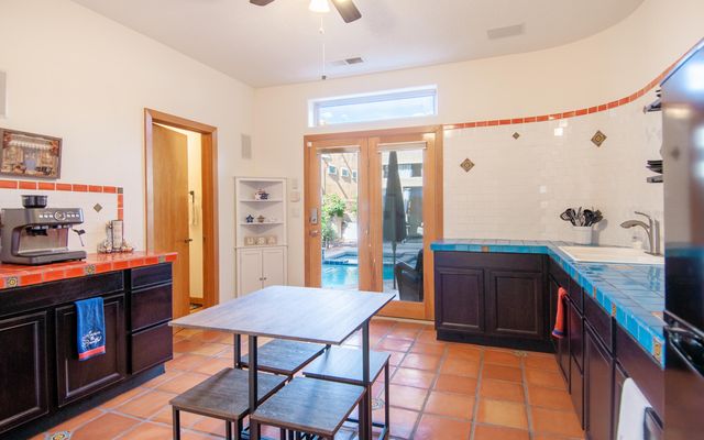 6212 Buffalo Hills Drive NE, Albuquerque, NM 87111