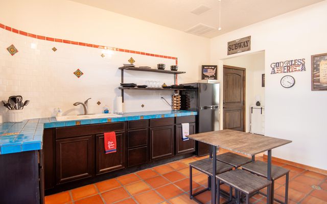 6212 Buffalo Hills Drive NE, Albuquerque, NM 87111