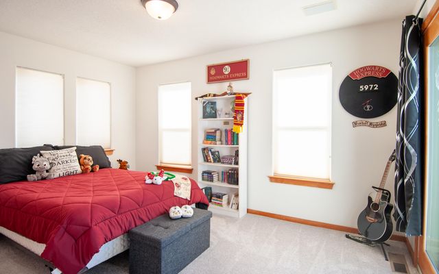 6212 Buffalo Hills Drive NE, Albuquerque, NM 87111