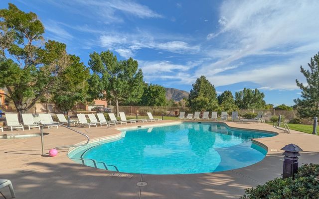 6212 Buffalo Hills Drive NE, Albuquerque, NM 87111