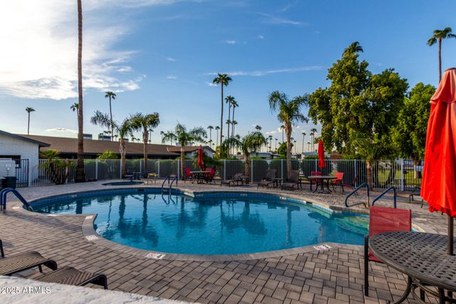 150 S WINDSOR -- 127, Mesa, AZ 85204