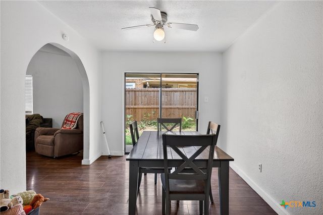 115 W Hogan Drive, Copperas Cove, TX 76522